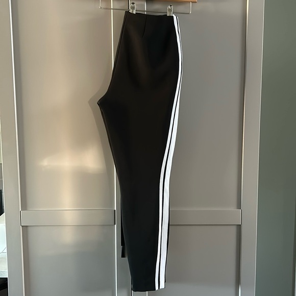 Cinq a Sept Ankle Pants - Picture 7 of 10